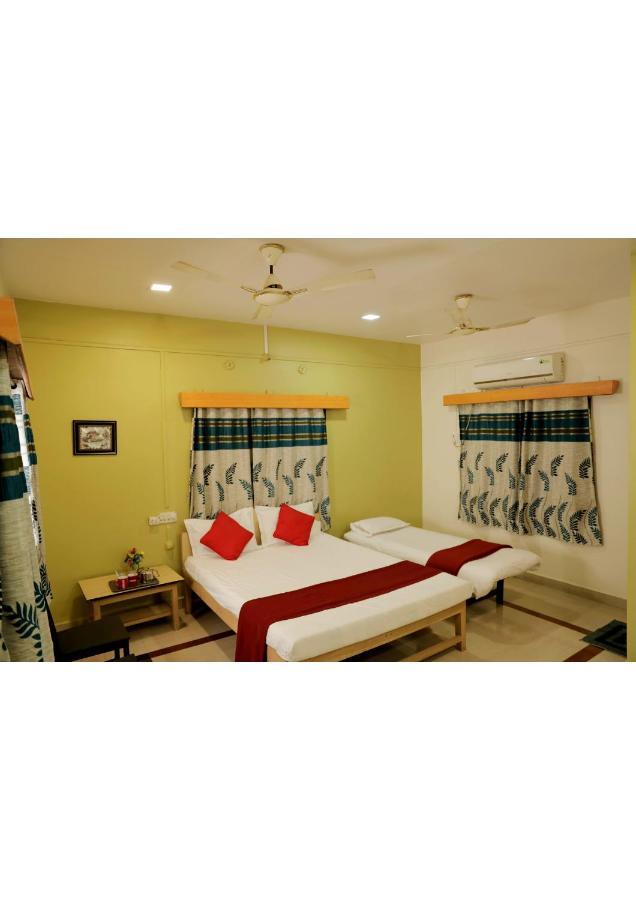 Nisarg Resort Guhagar Luaran gambar
