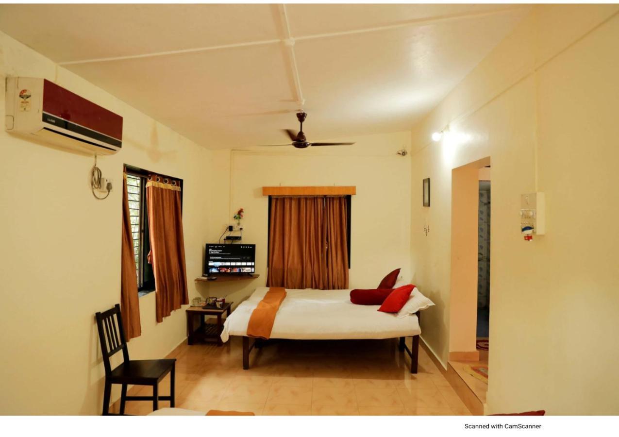 Nisarg Resort Guhagar Luaran gambar