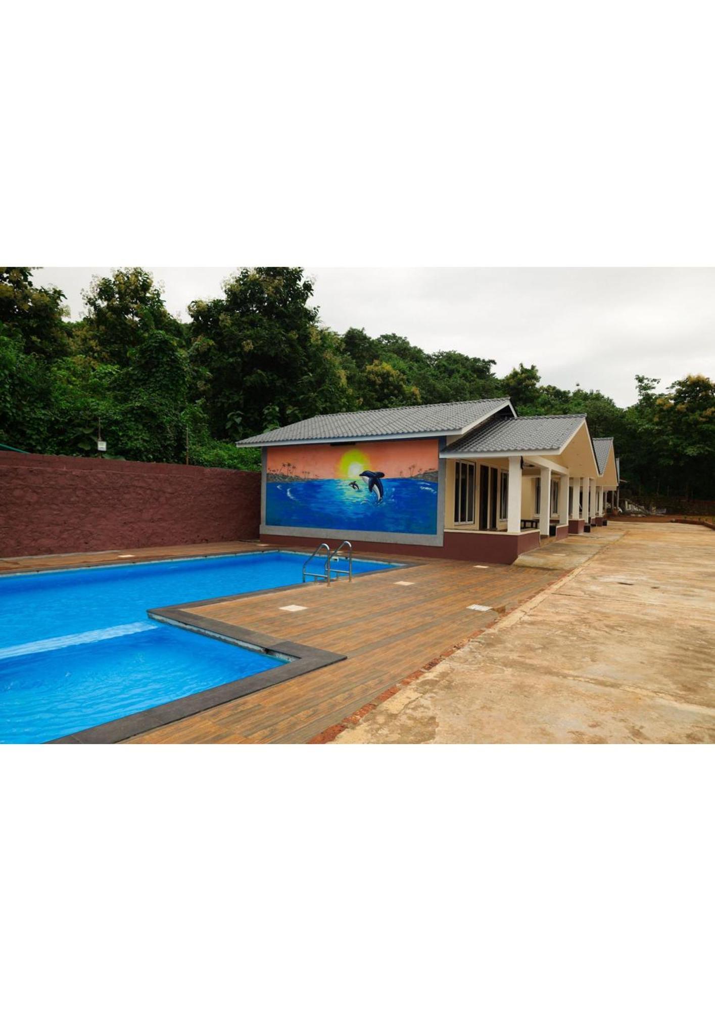 Nisarg Resort Guhagar Luaran gambar