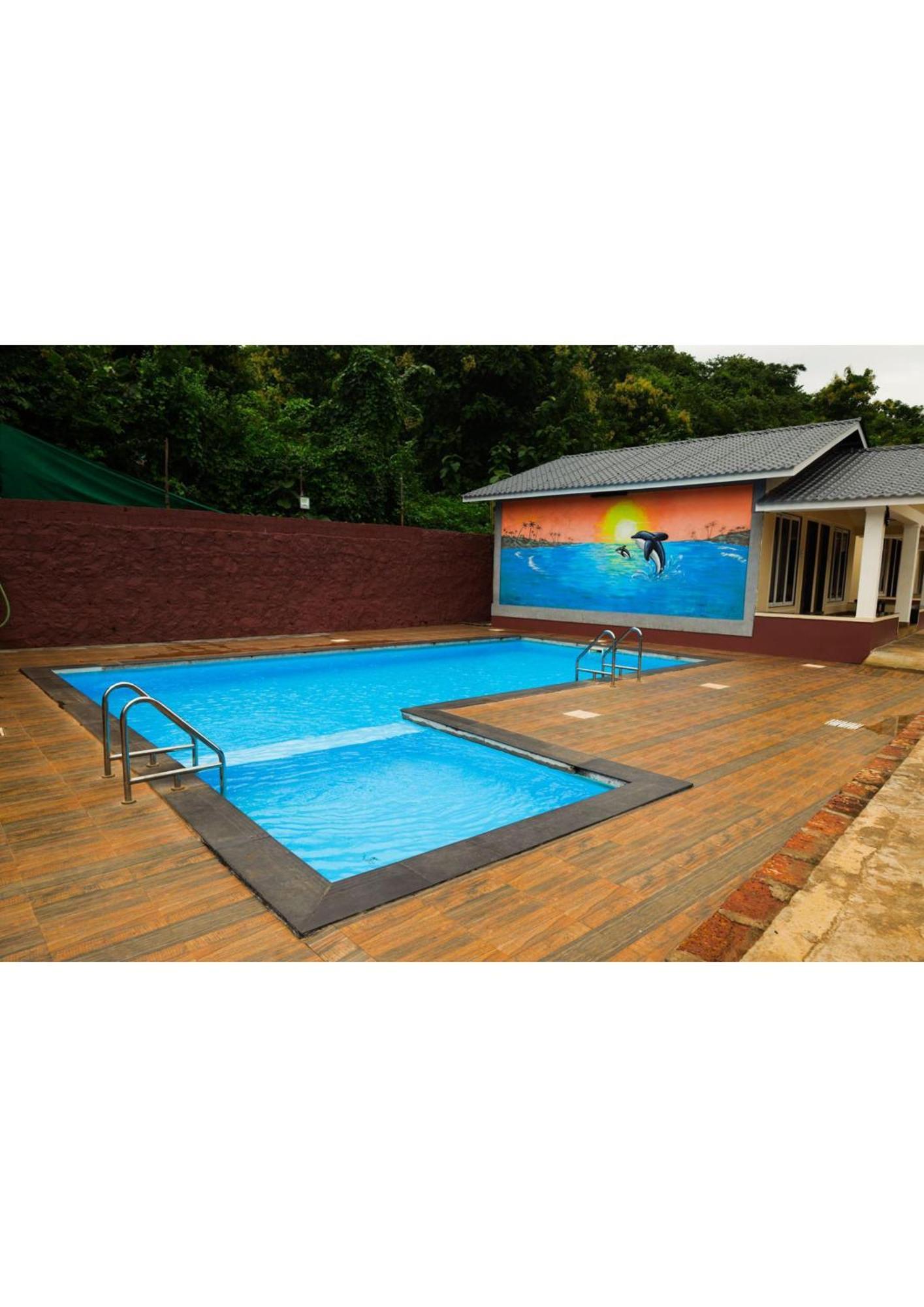 Nisarg Resort Guhagar Luaran gambar