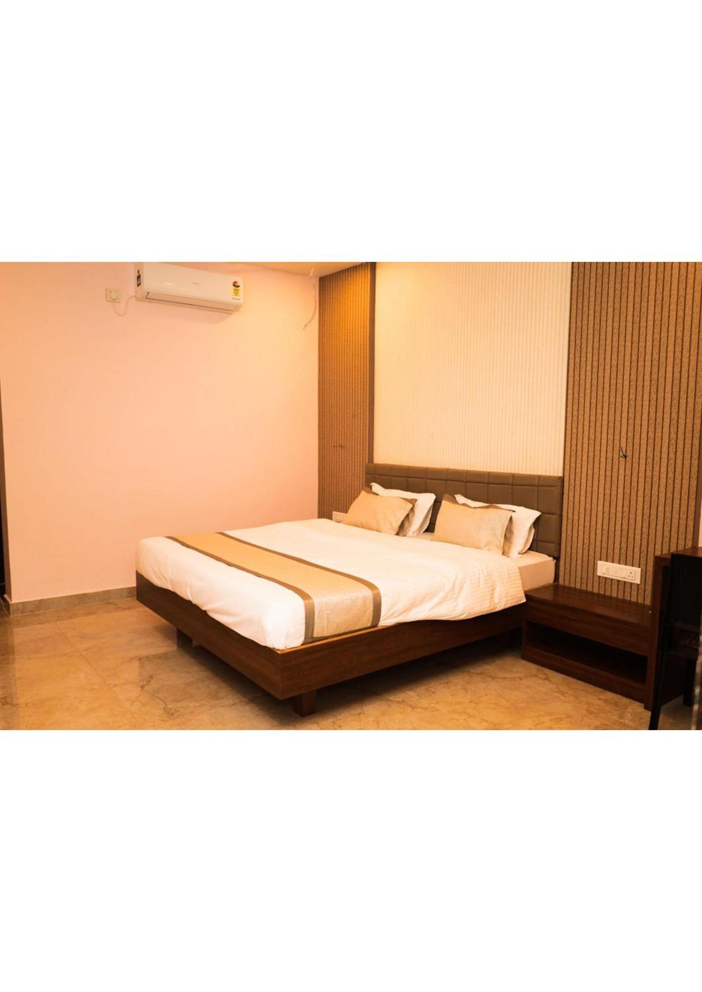 Nisarg Resort Guhagar Luaran gambar