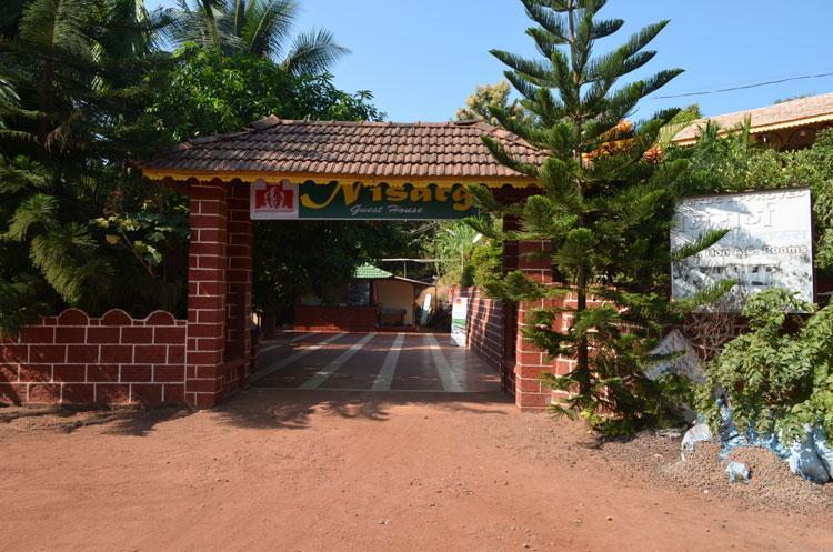 Nisarg Resort Guhagar Luaran gambar