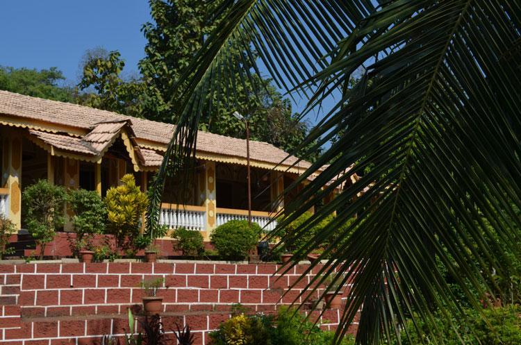 Nisarg Resort Guhagar Luaran gambar
