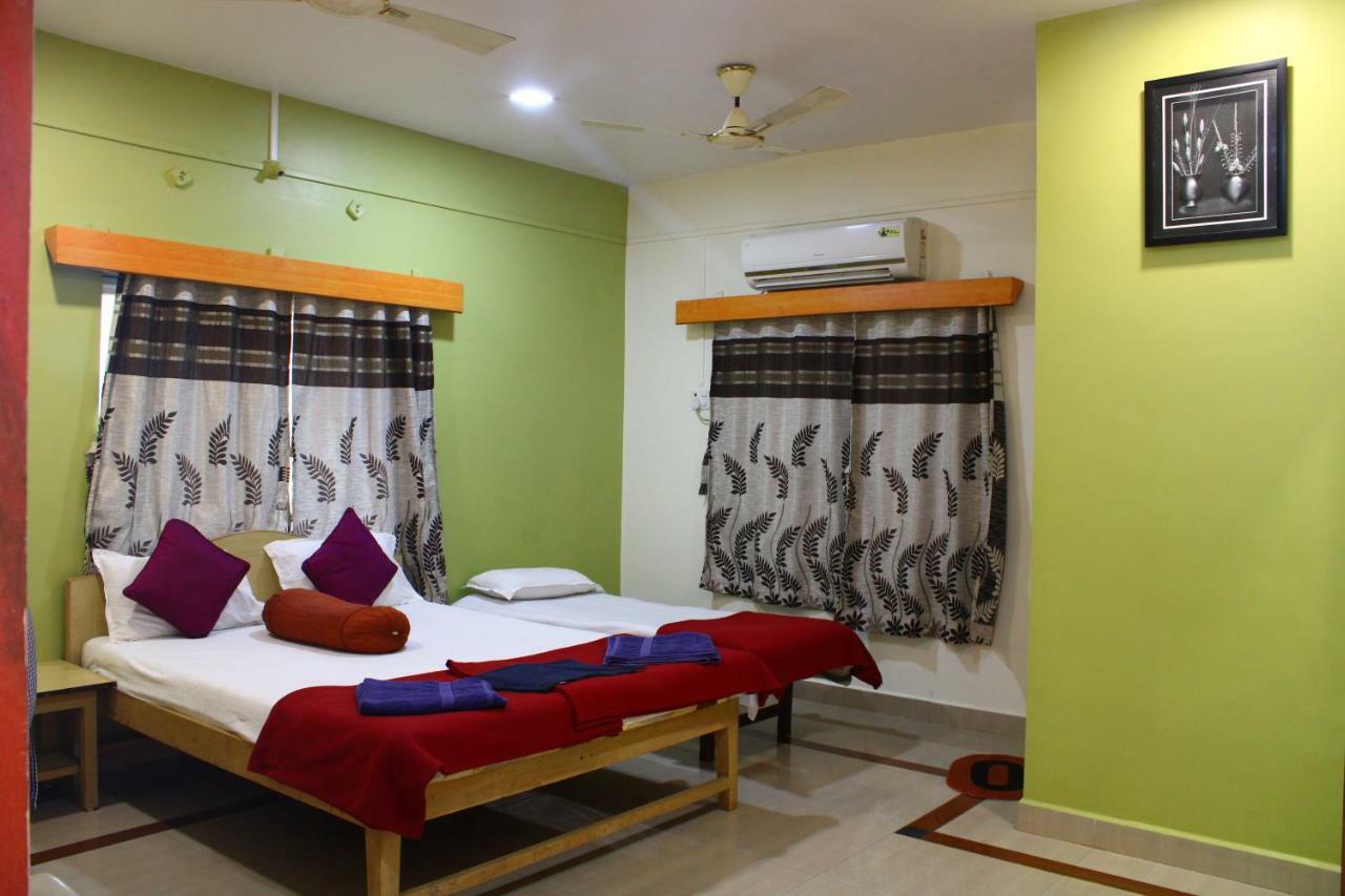 Nisarg Resort Guhagar Luaran gambar